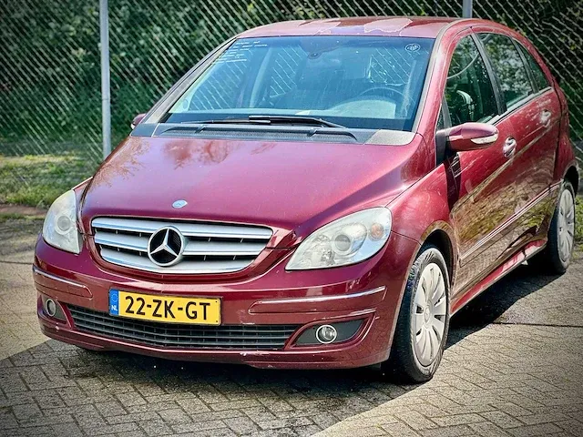 Mercedes-benz b200 2.0, 22-zk-gt - afbeelding 1 van  16