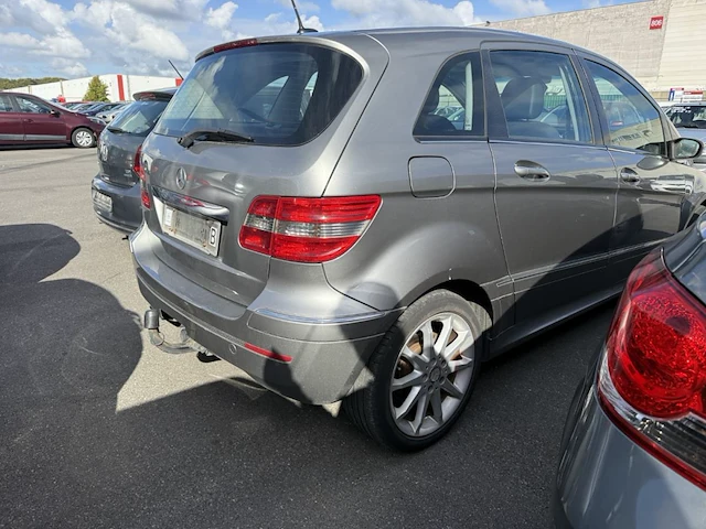 Mercedes-benz b,2008 - afbeelding 24 van  29