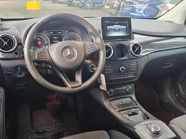 Mercedes-benz b220 d ambition automaat, g769ks - afbeelding 15 van  18