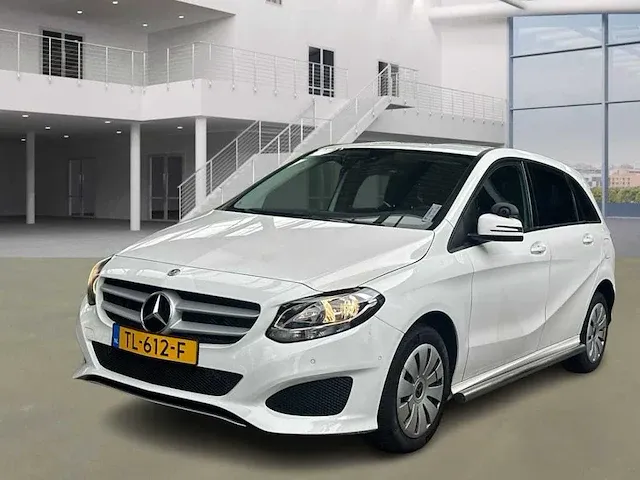 Mercedes-benz b220 d ambition automaat, tl-612-f - afbeelding 1 van  13