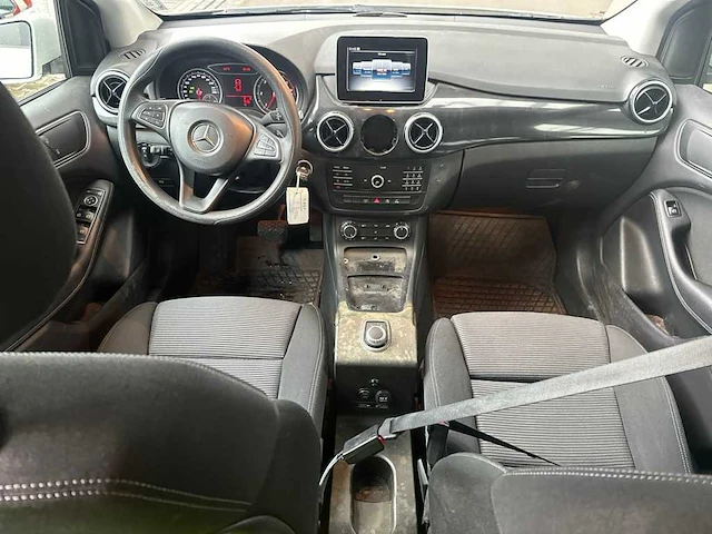 Mercedes-benz b220 d ambition automaat, tl-612-f - afbeelding 10 van  13