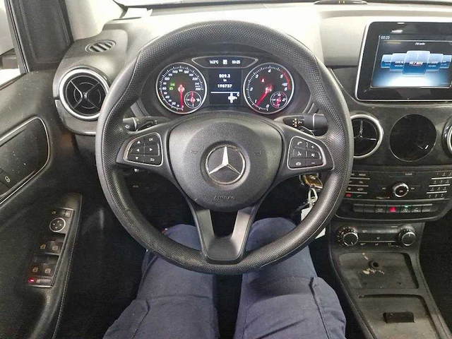 Mercedes-benz b220 d ambition automaat, tz-636-v - afbeelding 16 van  16