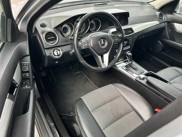 Mercedes-benz c-klasse 180 bnscl. avant , ; 52-zjv-2 - afbeelding 15 van  19