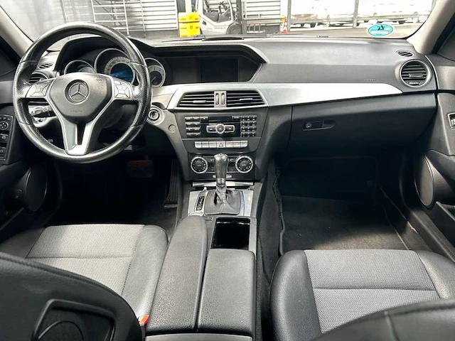 Mercedes-benz c-klasse 180 bnscl. avant , ; 52-zjv-2 - afbeelding 19 van  19