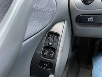 Mercedes benz c klasse 180 elegance, 13-gk-xt - afbeelding 3 van  20