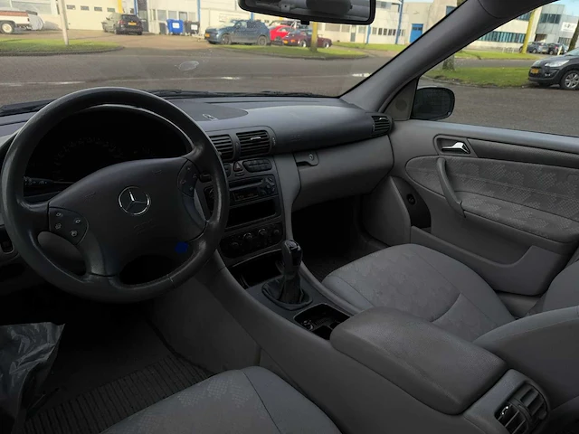 Mercedes benz c klasse 180 elegance, 13-gk-xt - afbeelding 16 van  20