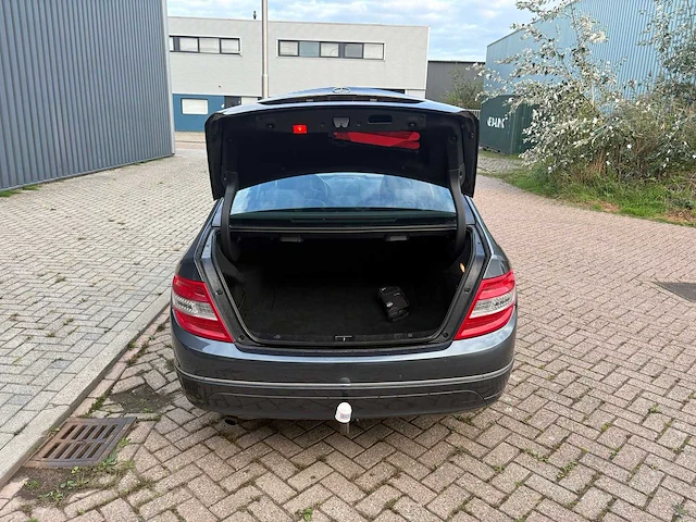 Mercedes-benz c klasse 180 k avantgarde automaat airco cruise, j-732-nt - afbeelding 25 van  28