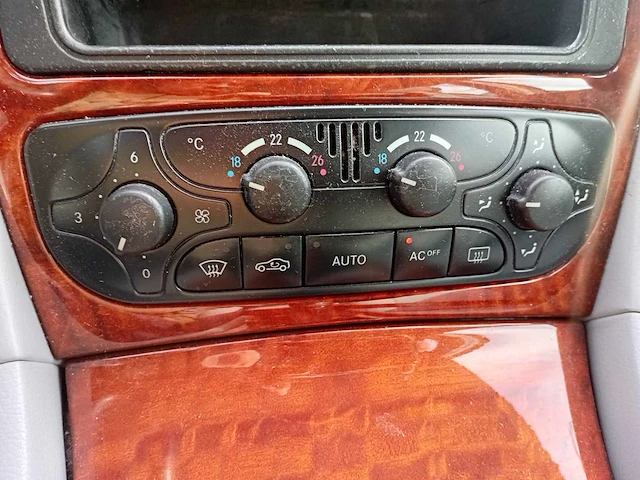 Mercedes-benz c-klasse 180 k. classic , 36-lh-bn - afbeelding 12 van  27
