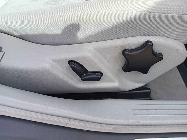 Mercedes-benz c-klasse 180 k. classic , 36-lh-bn - afbeelding 8 van  27