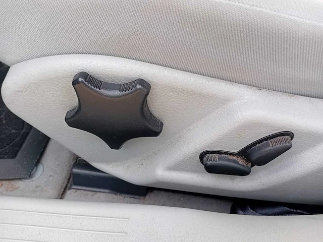 Mercedes-benz c-klasse 180 k. classic , 36-lh-bn - afbeelding 9 van  27