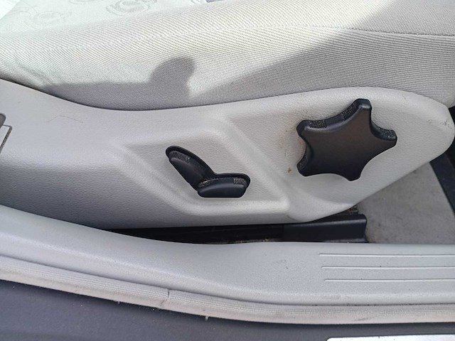 Mercedes-benz c-klasse 180 k. classic , 36-lh-bn - afbeelding 8 van  27