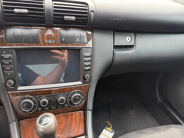 Mercedes-benz c-klasse 180 k. classic , 39-tf-lk - afbeelding 2 van  15