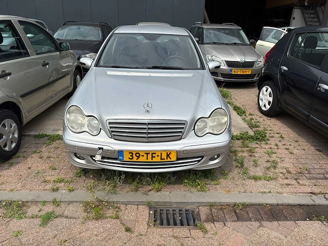 Mercedes-benz c-klasse 180 k. classic , 39-tf-lk - afbeelding 3 van  15