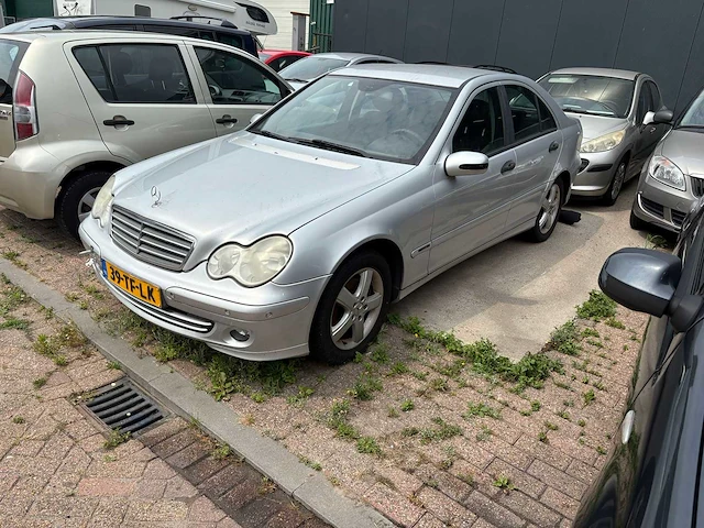 Mercedes-benz c-klasse 180 k. classic , 39-tf-lk - afbeelding 1 van  15