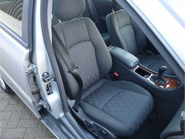 Mercedes-benz c-klasse 200 k. elegance, 2000, 09-xf-fg - afbeelding 17 van  33