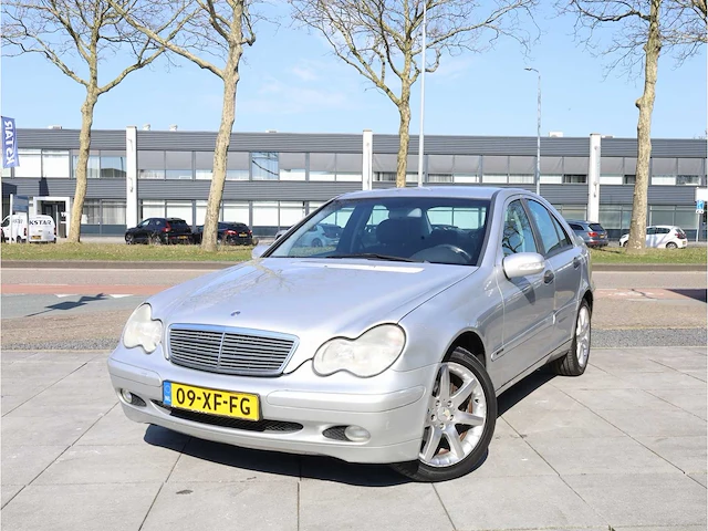 Mercedes-benz c-klasse 200 k. elegance, 2000, 09-xf-fg - afbeelding 1 van  33