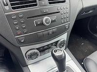 Mercedes-benz c-klasse 220 cdi avantgarde car 2008 | 60-jxv-7 i - afbeelding 14 van  15