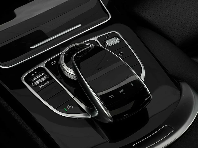 Mercedes-benz c-klasse 400 4matic prestige | p-666-zt - afbeelding 29 van  39