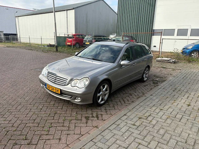 Mercedes-benz c-klasse combi - 220 cdi classic automaat airco cruise navi, 08-sr-dk - afbeelding 1 van  31