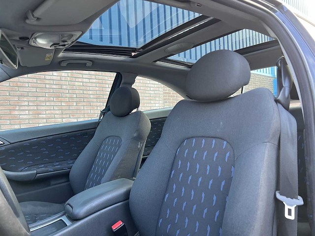 Mercedes-benz c-klasse sportcoupé 180 k. amice 2003 | 76-lz-kg - afbeelding 11 van  33
