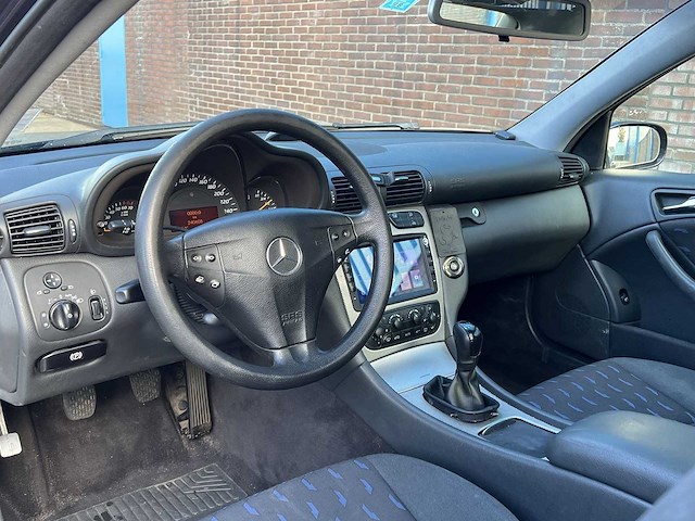 Mercedes-benz c-klasse sportcoupé 180 k. amice 2003 | 76-lz-kg - afbeelding 12 van  33