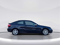 Mercedes-benz c-klasse sportcoupé 180 k. amice 2003 | 76-lz-kg - afbeelding 9 van  33
