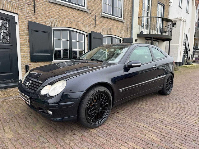 Mercedes-benz c-klasse sportcoupé 230 sport edition v6 204 pk 55-sh-gz - afbeelding 1 van  21