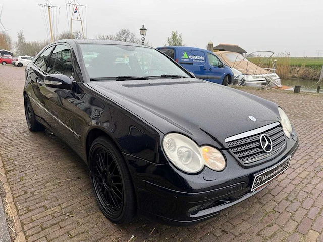 Mercedes-benz c-klasse sportcoupé 230 sport edition v6 204 pk 55-sh-gz - afbeelding 12 van  21