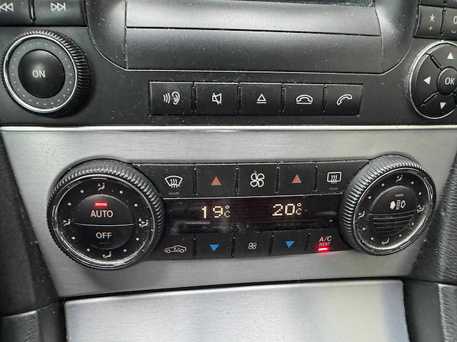 Mercedes-benz c-klasse sportcoupé 230 sport edition v6 204 pk 55-sh-gz - afbeelding 13 van  21