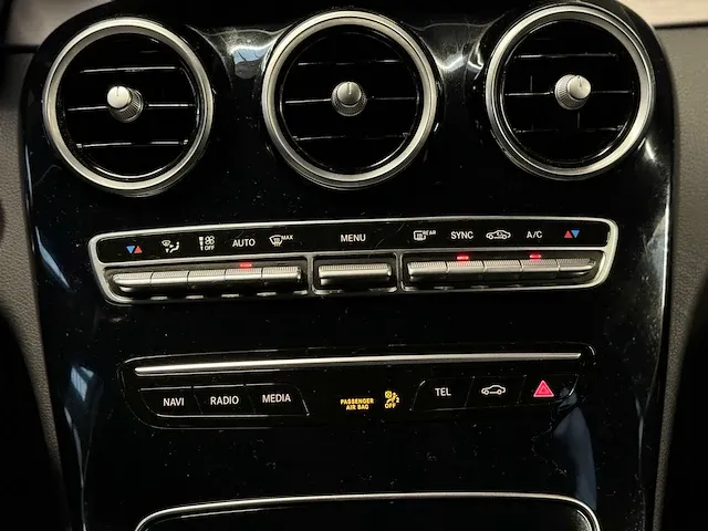 Mercedes-benz c180 amg -my 2020- 156pk c-klasse -orig nl-, g-639-np - afbeelding 40 van  76
