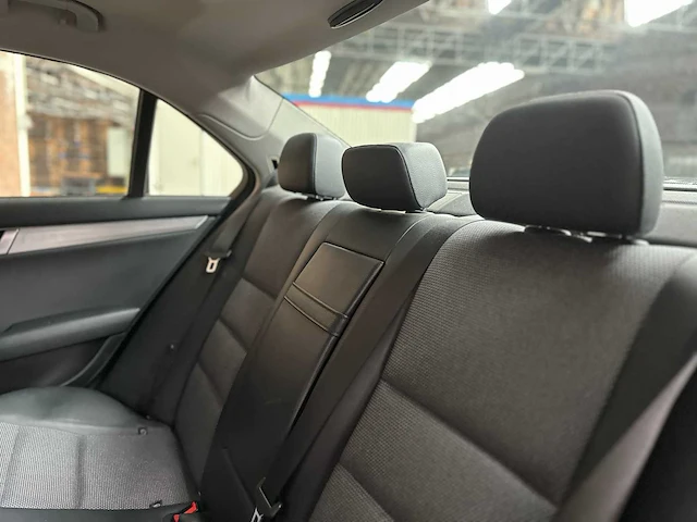 Mercedes-benz c180 cdi business class avantgarde 120pk 2013 c-klasse, 20-zvx-8 - afbeelding 46 van  65