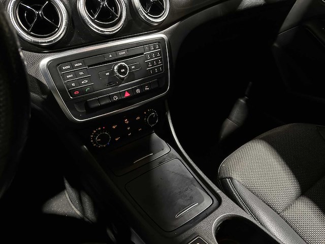 Mercedes-benz c180 cdi lease edition 109pk 2015 cla-klasse, gr-643-n - afbeelding 19 van  40