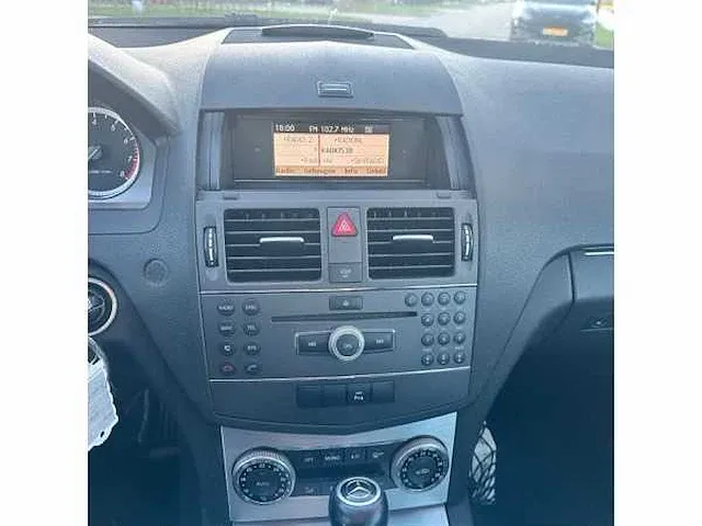 Mercedes-benz c180 cgi blueefficiency business edition automaat, 95-lpj-8 - afbeelding 8 van  19