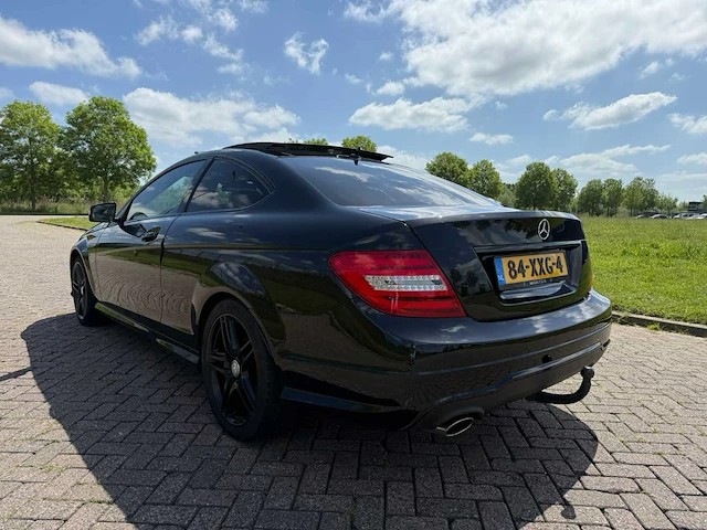 Mercedes-benz c180 coupé edition 1 automaat, 84-xxg-4 - afbeelding 18 van  23