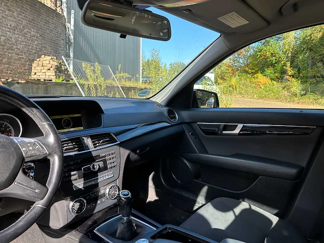 Mercedes-benz c180 estate business 125 c-klasse 157pk 2011, 26-rxv-7 - afbeelding 7 van  35