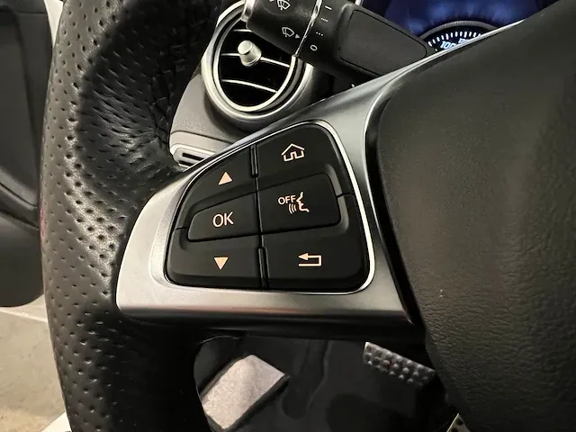 Mercedes-benz c200 amg premium 184pk 2018, zt-366-v - afbeelding 37 van  61