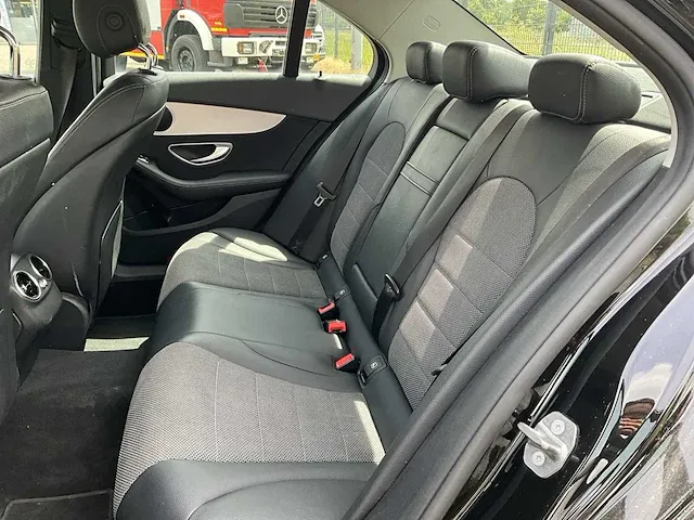 Mercedes-benz c220d personenauto - afbeelding 4 van  40