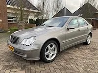 Mercedes-benz c240 v6 avantgarde automaat, k-373-vr youngtimer! - afbeelding 12 van  37