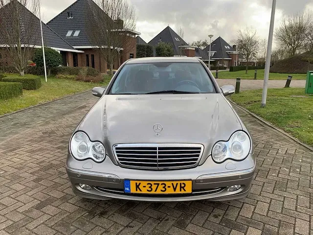 Mercedes-benz c240 v6 avantgarde automaat, k-373-vr youngtimer! - afbeelding 35 van  37