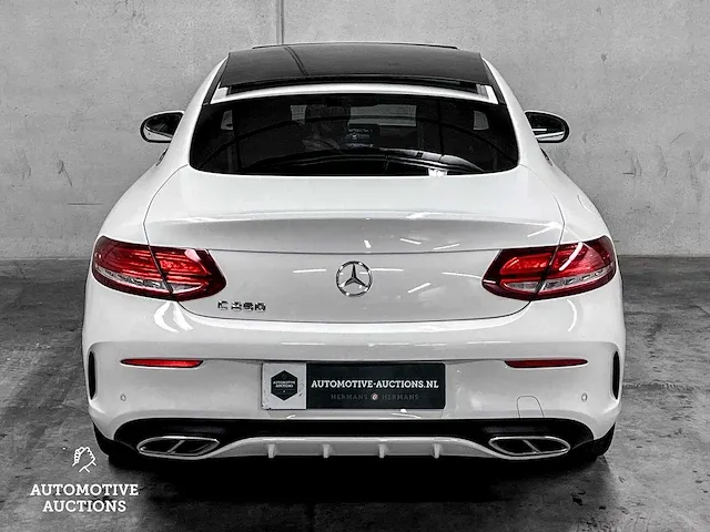 Mercedes-benz c250 amg coupé prestige 211pk 2016 c-klasse, xt-655-t - afbeelding 14 van  63