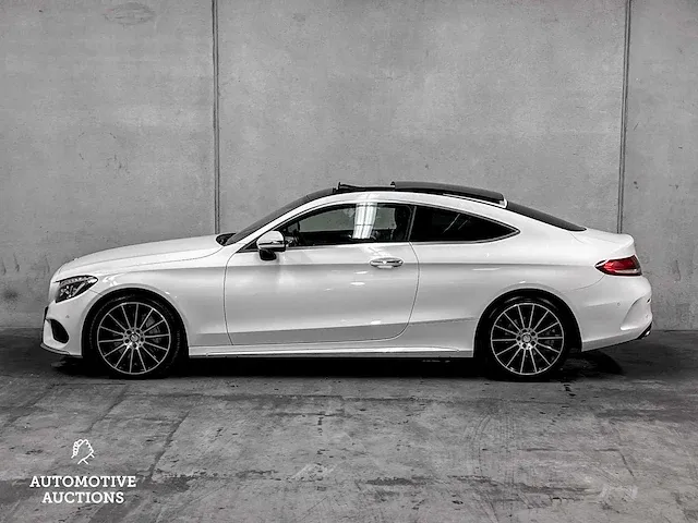 Mercedes-benz c250 amg coupé prestige 211pk 2016 c-klasse, xt-655-t - afbeelding 21 van  63
