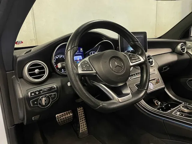 Mercedes-benz c250 amg coupé prestige 211pk 2016 c-klasse, xt-655-t - afbeelding 26 van  63