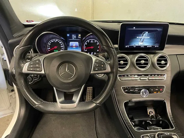 Mercedes-benz c250 amg coupé prestige 211pk 2016 c-klasse, xt-655-t - afbeelding 28 van  63