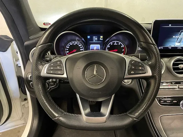 Mercedes-benz c250 amg coupé prestige 211pk 2016 c-klasse, xt-655-t - afbeelding 30 van  63
