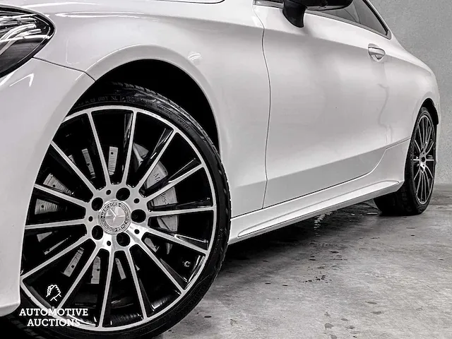 Mercedes-benz c250 amg coupé prestige 211pk 2016 c-klasse, xt-655-t - afbeelding 23 van  63