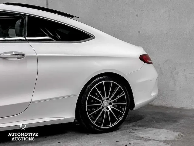Mercedes-benz c250 amg coupé prestige 211pk 2016 c-klasse, xt-655-t - afbeelding 34 van  63