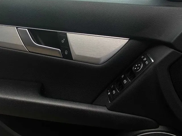Mercedes-benz c250 cdi ambition edition automaat, xb-821-p - afbeelding 18 van  25