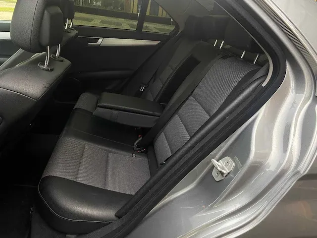 Mercedes-benz c250 cdi ambition edition automaat, xb-821-p - afbeelding 2 van  25