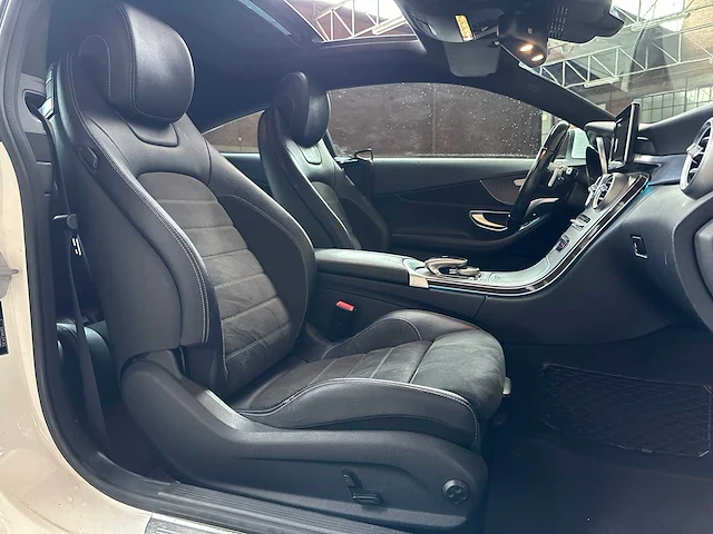 Mercedes-benz c250 edition 1 amg-line 211pk 2016 c-klasse coupé, pt-406-t - afbeelding 33 van  42
