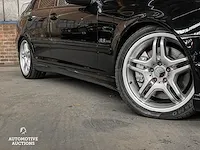Mercedes-benz c55 amg 5.5 v8 c-klasse 367pk 2006 -youngtimer- - afbeelding 3 van  61